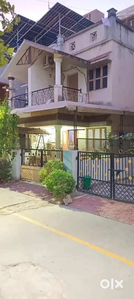 110 var plot area he na noc title clear  price thodi Kam hogi fast