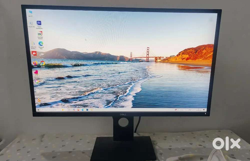 DELL 27 - BJIP283 - E2722HS  ( Excellent Condition )