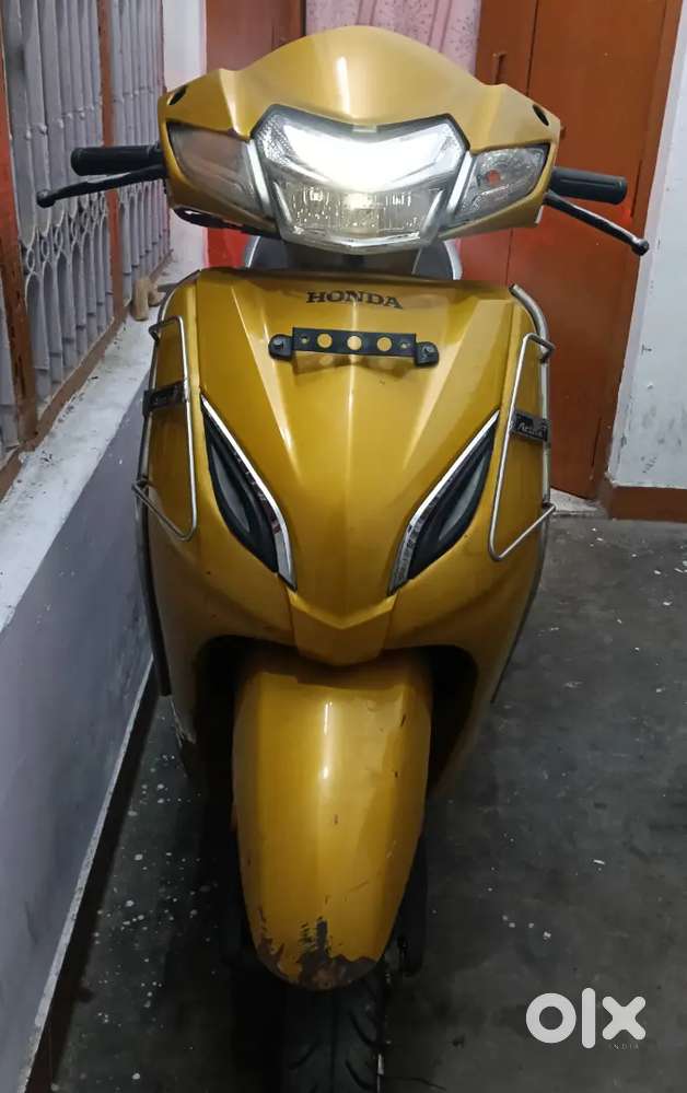 ACTIVA 5G DLX