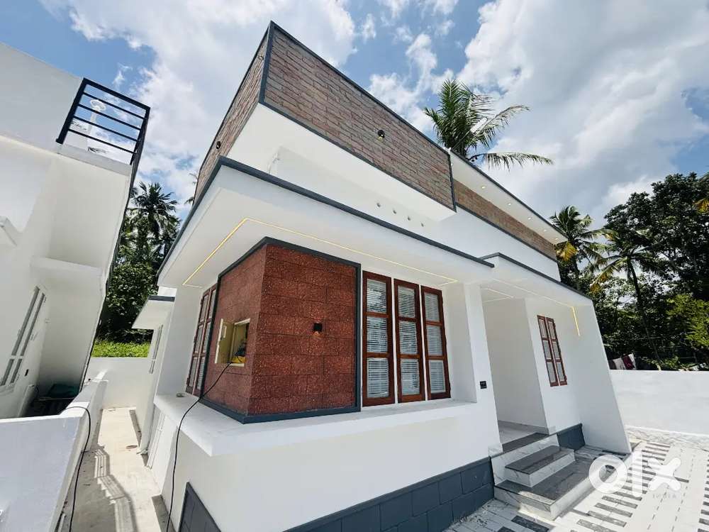 2 BHK Furnished House for Sale at Pottayil