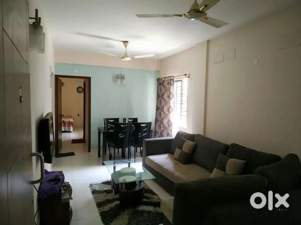 Fully furnished flat available in rajarhat siddha town, redy to move