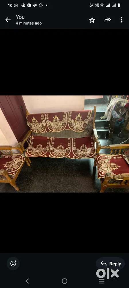 5 seat used sofa set available emergency sail