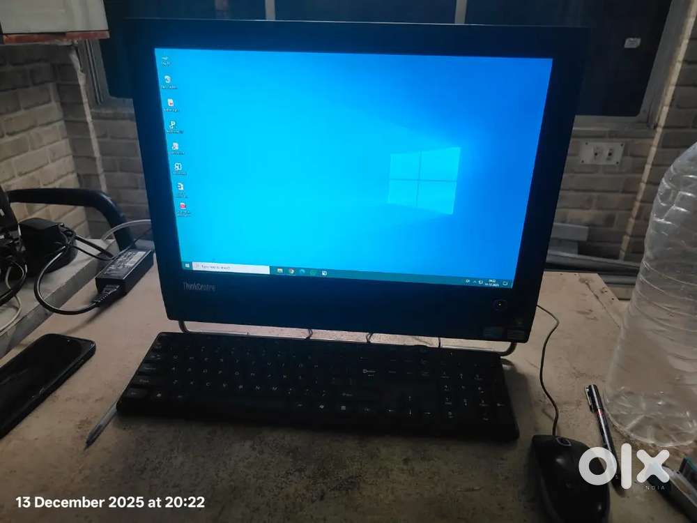 Lenovo Thinkcentre All in one desktop A70z