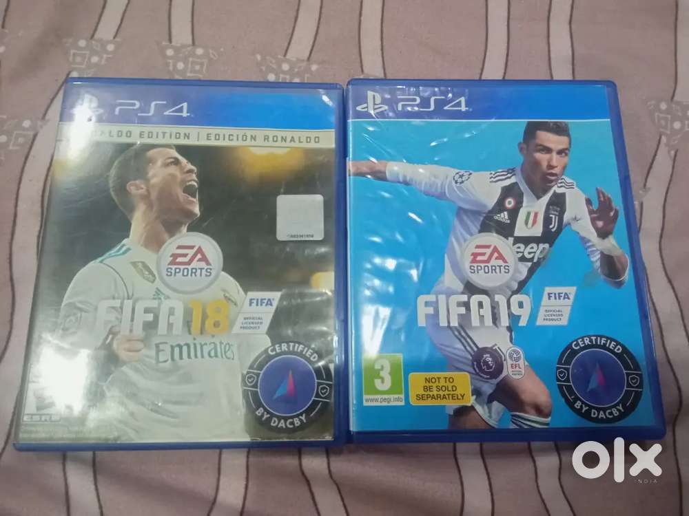 FIFA 18 & FIFA 19(PS4) disc