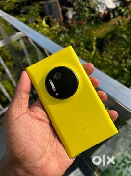 LUMIA 1020