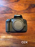 Canon EOS 700D