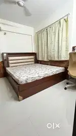 King size double bed with storage box