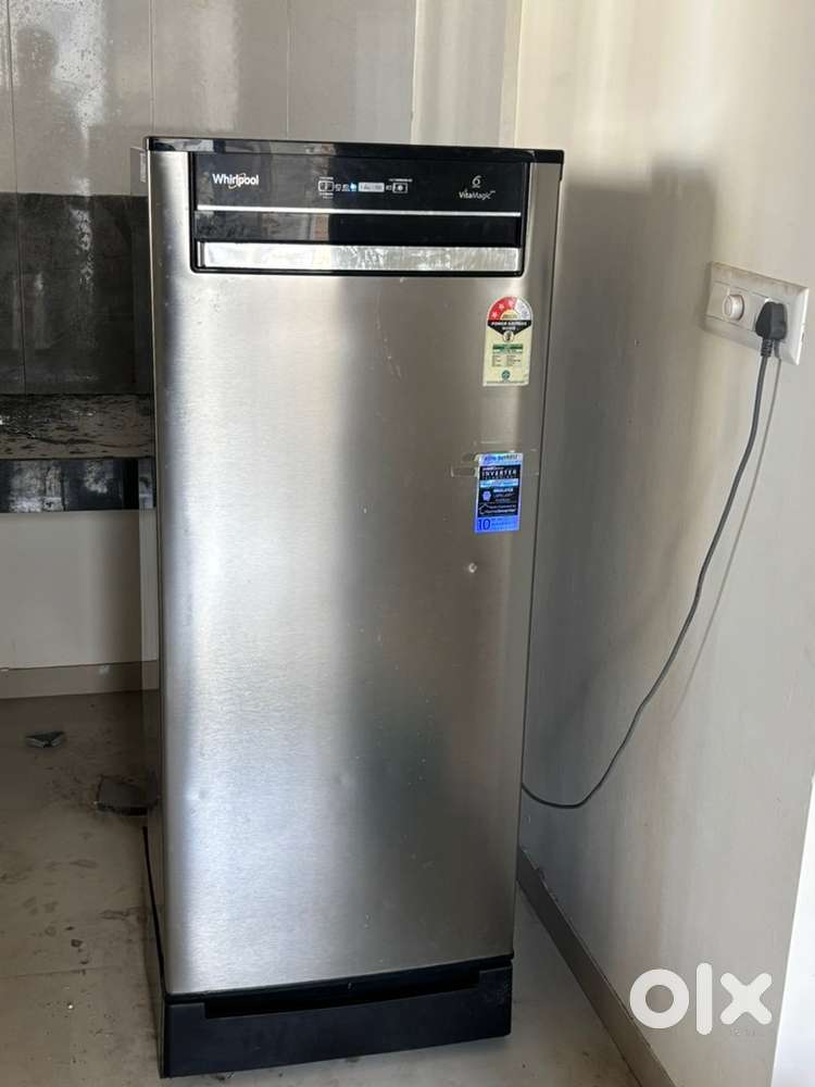 Whirlpool Vitamagic Single Door Fridge For Sell