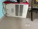 Window air conditioner