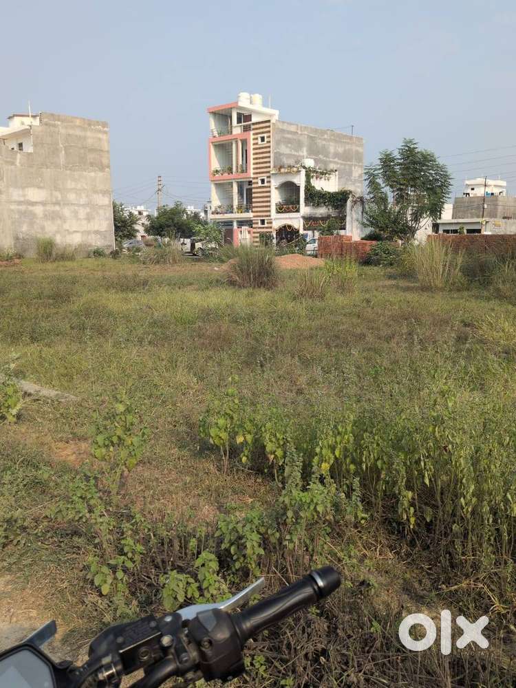 PLOT available at Sainik Enclave opposite to CRPF camp bijnour road