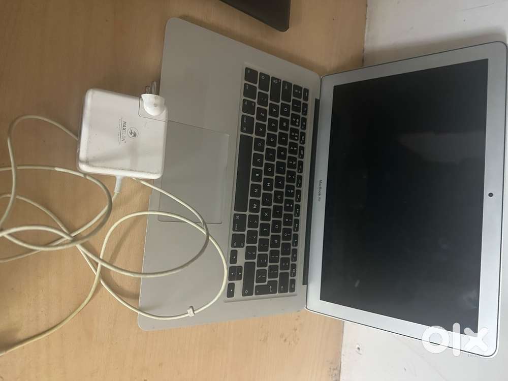 Apple mac book air