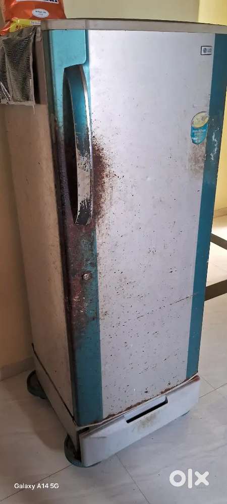 LG refrigerator