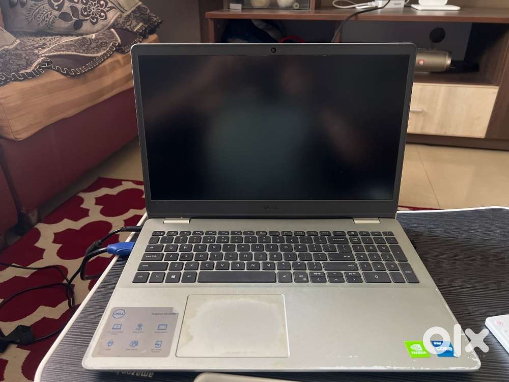 Dell Inspiron 3000