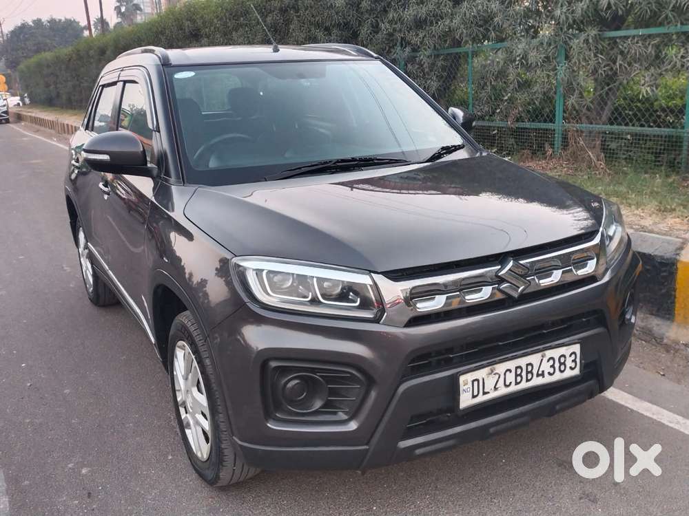 Maruti Suzuki Brezza 1.5 VXI AT SMART HYBRID, 2020, Petrol