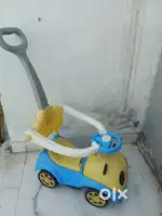 Kids push car