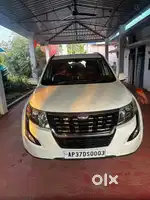 Mahindra XUV500 2018 Diesel 123220 Km Driven