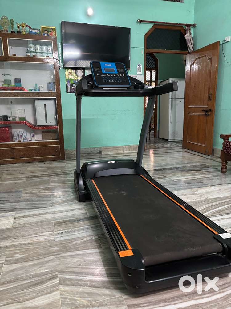 Excellent condition Running machine