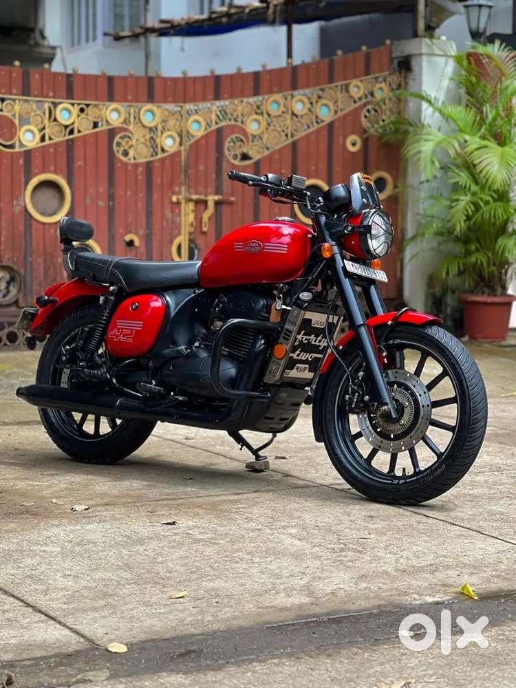 JAWA 42 V.2 ABS BS6