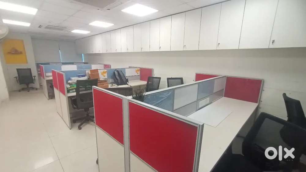 700sqft 15ws 1 cabin office for rent with attached toilet and  pantry