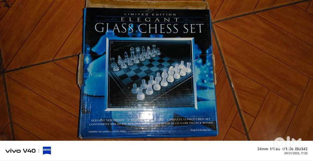 Glass chess set elegant company brand new