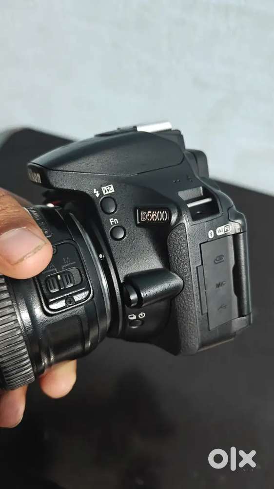 Nikon 5600d 18-55 lens fresh condition for sell