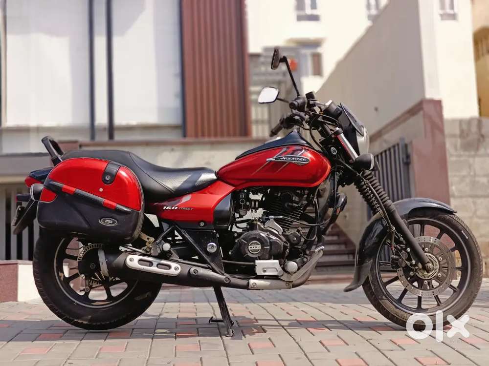 BAJAJ AVENGER STREET 160 FOR IMMEDIATE SALE ll