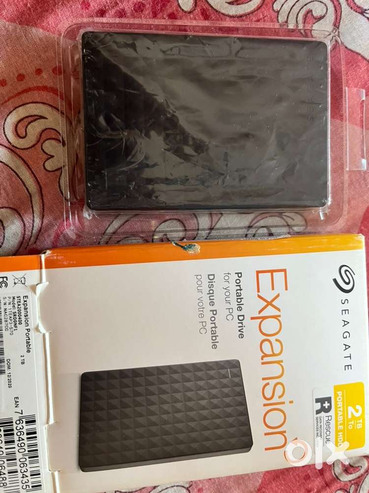 Almost new 2 TB seagateportable HDD drive for sale