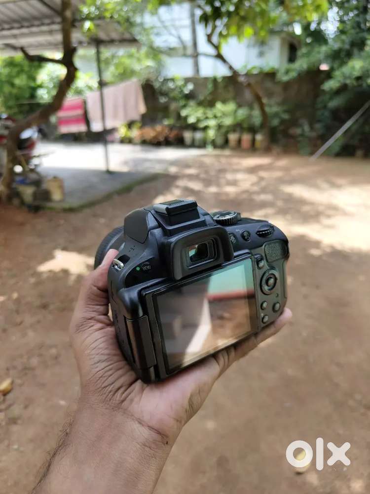 Nikon D5100 with 50mm 1.8 lens