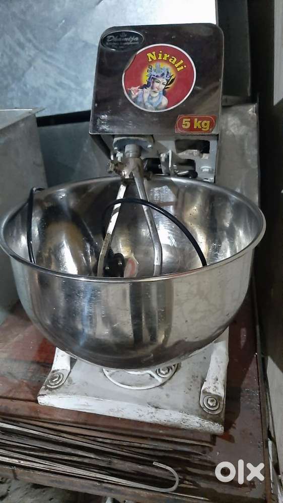 chap counter ‘pizza dogh mixcher