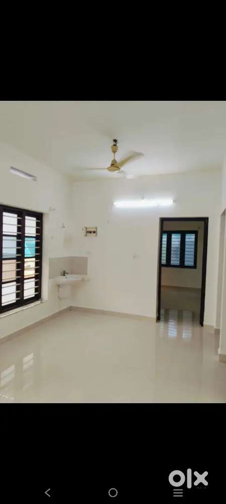2 BHK HOUSE FIRST FLOOR RENT AT VAZHAKKALA KAKKANAD
