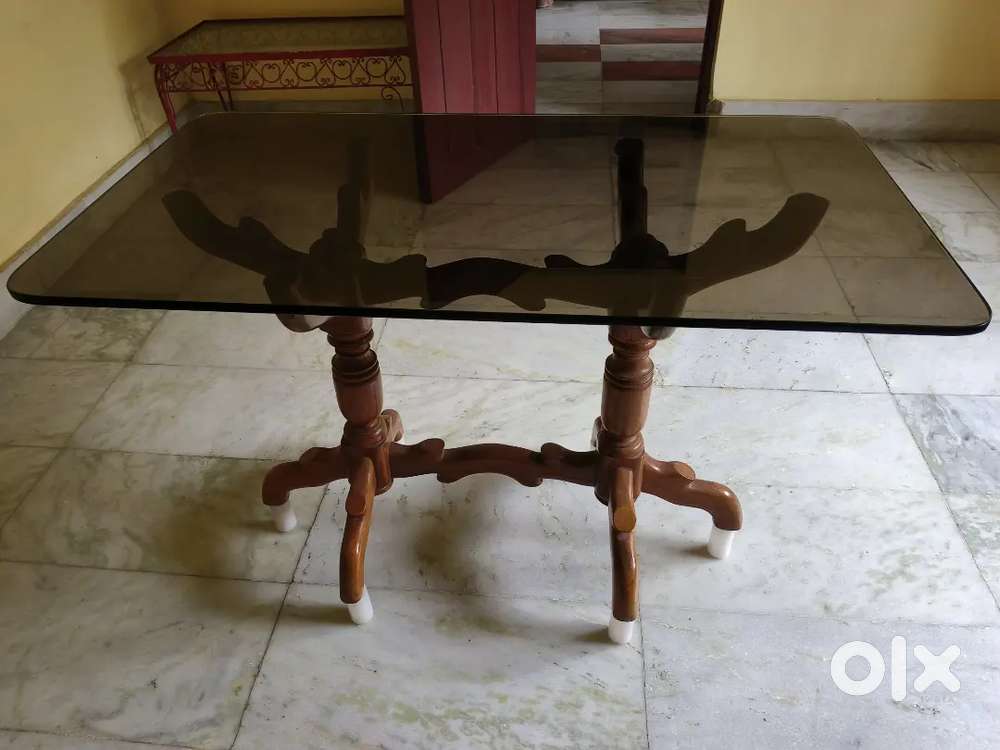 Segun wood snd Rot iron table
