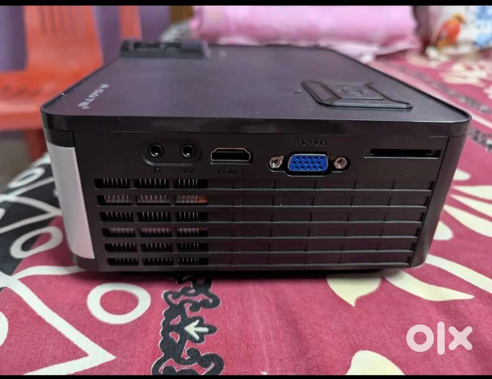 E Gate i9 Pro-Max Android, Full HD Home Projector.
