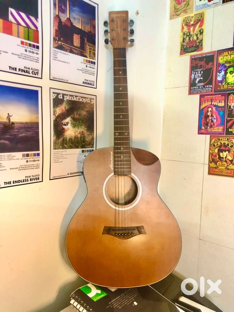 Kadence slowhand semi acoustic guitar