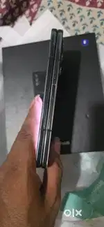 Samsung fold 5 dabba bill chager