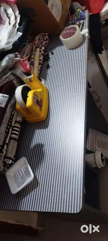 Computer table aur kursi Rs 2500/-