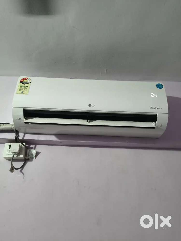 1 Ton 3 Star ac LG Ac  In excellent condition