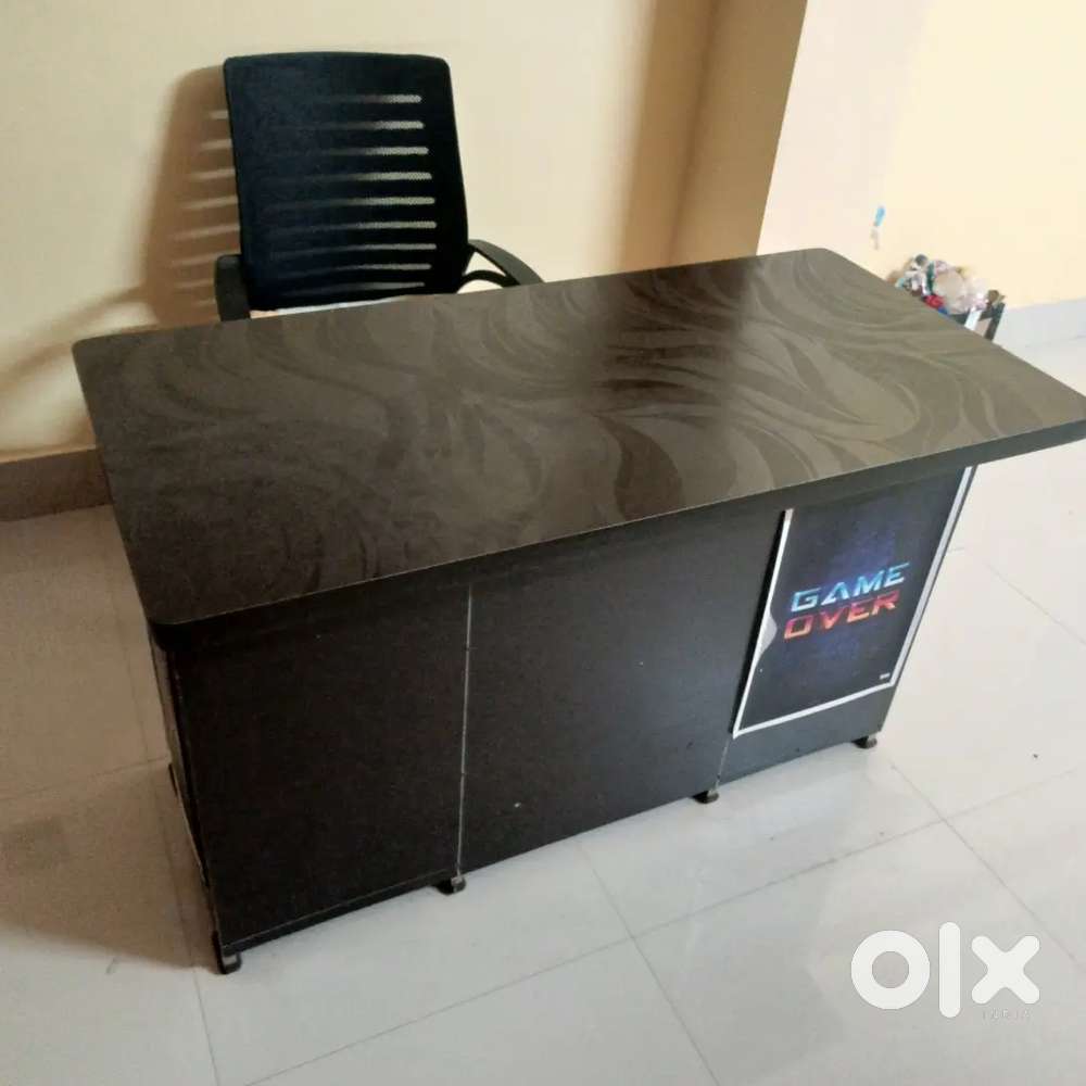 Office / Study / Computer Table with Chair