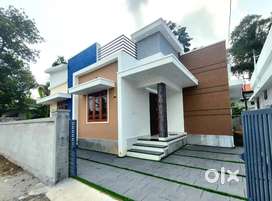 READY TO OCCUPY 3BED ROOMS HOUSE IN NORTH PARAVUR NEAR VANIYAKAD