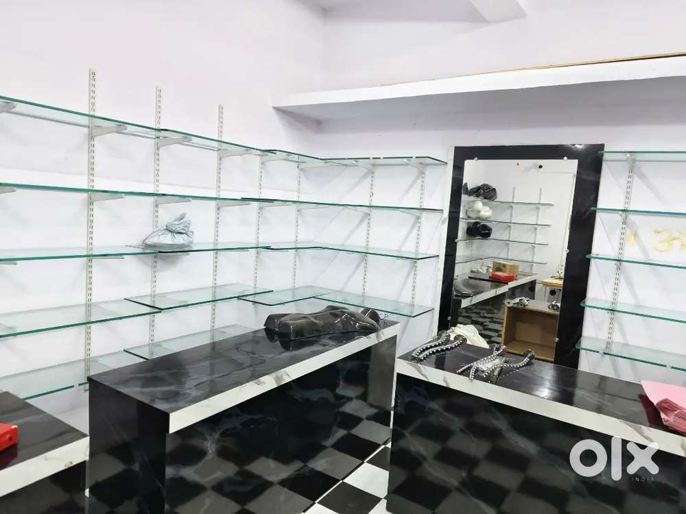 12mm Rack glass with brackets