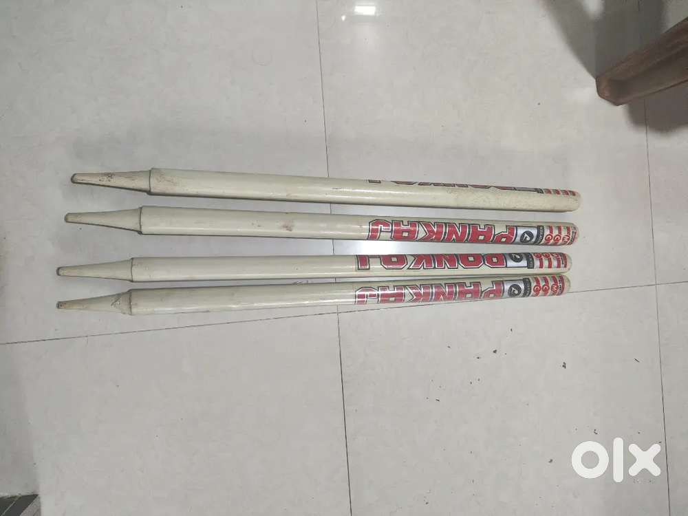 Stumps worth rs 200