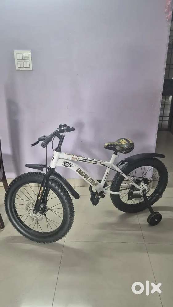 Urban star hulk bicycle 2 weeks old