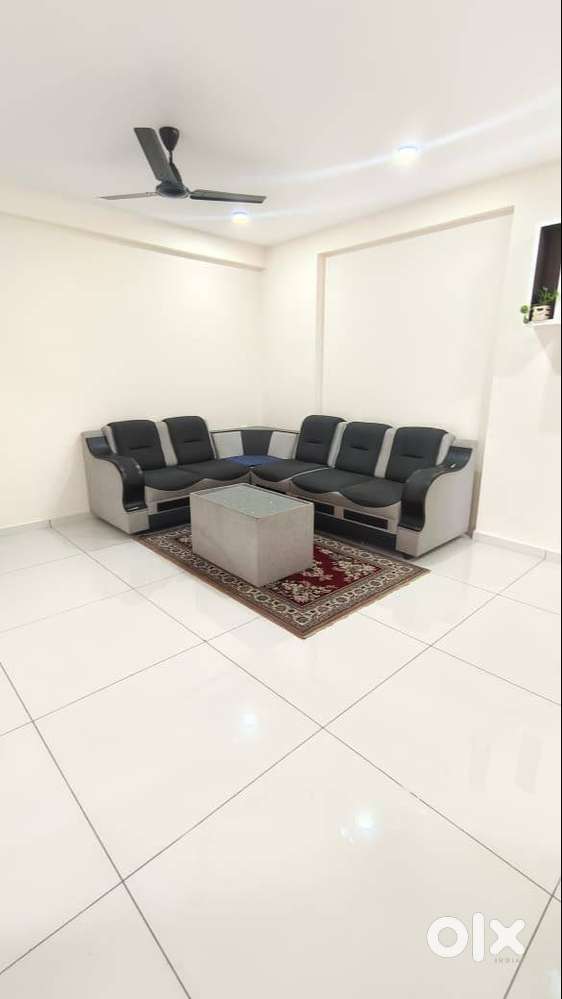 GALAXY PINE COURT FOR LEASE IN THENGOD