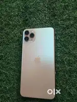 i Phone 11pro max price 22k new model First owner