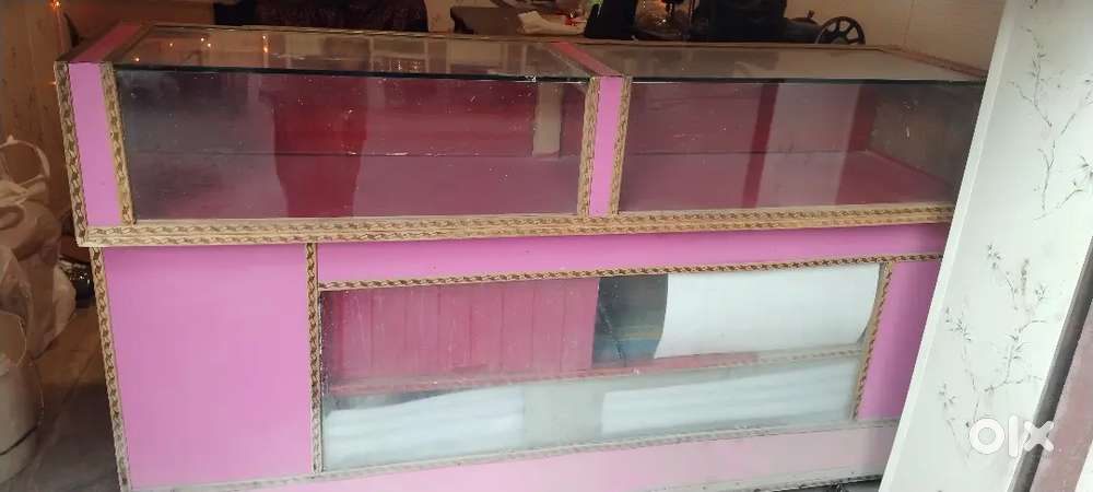 6 Feet Glass Display Counter – Perfect for Shop /Jewellery / Store