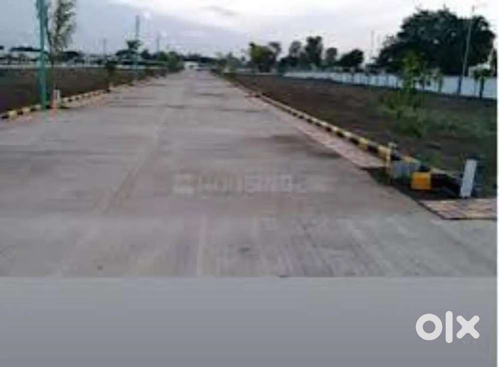 लुलु मॉल मेदांता हॉस्पिटल ahimamau chaurahe से 15 मिनट कि दूरी पर