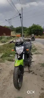 Yamaha FZ v1 green