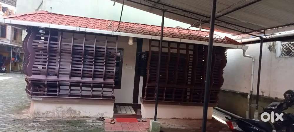 2BHK SEMI FURNISHED APARTMENT FOR RENT, NEAR TIRUVAMBADY TEMPLE
