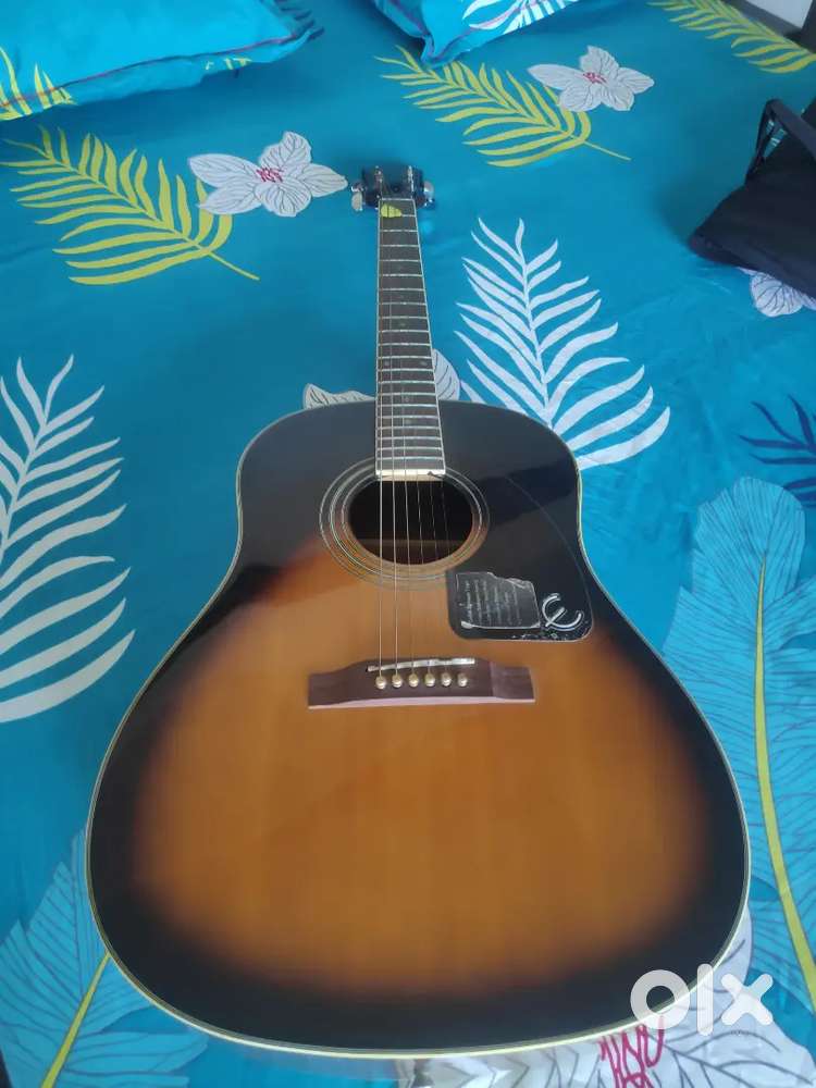 Epiphone AJ 220S