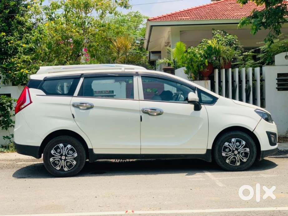 Mahindra Marazzo M2, 2019, Diesel