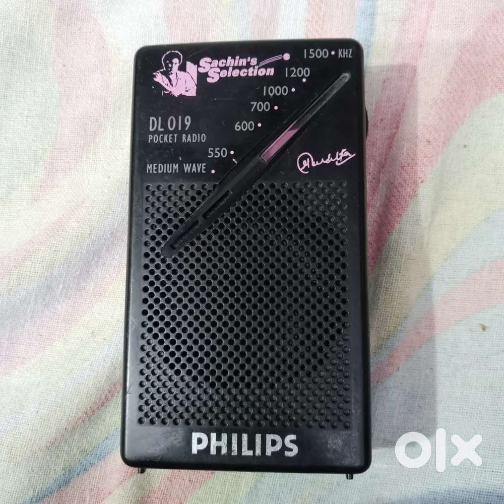 National and Philips trangister pocket redio